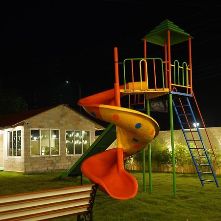 New Mouchak Hotel & Resorts Tajpur Exteriér fotografie