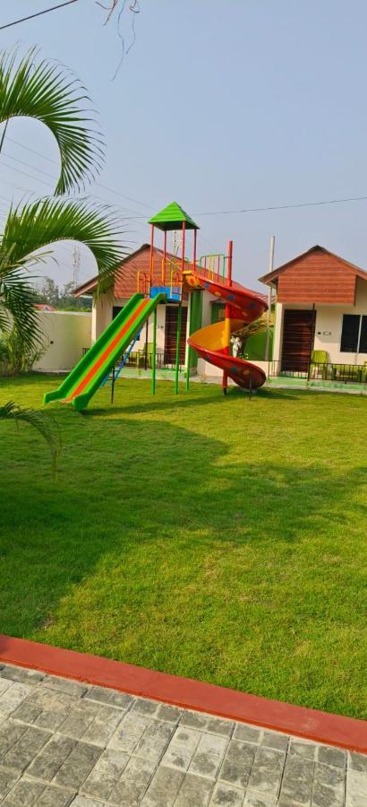 New Mouchak Hotel & Resorts Tajpur Exteriér fotografie